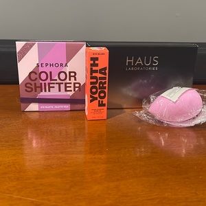 New and never used  - 2 Make-up Duo (BYO Blush/Make-up Sponge)